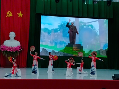Huyện Tân Phú tổ chức Họp mặt kỷ niệm 50 năm nền Văn học nghệ thuật 